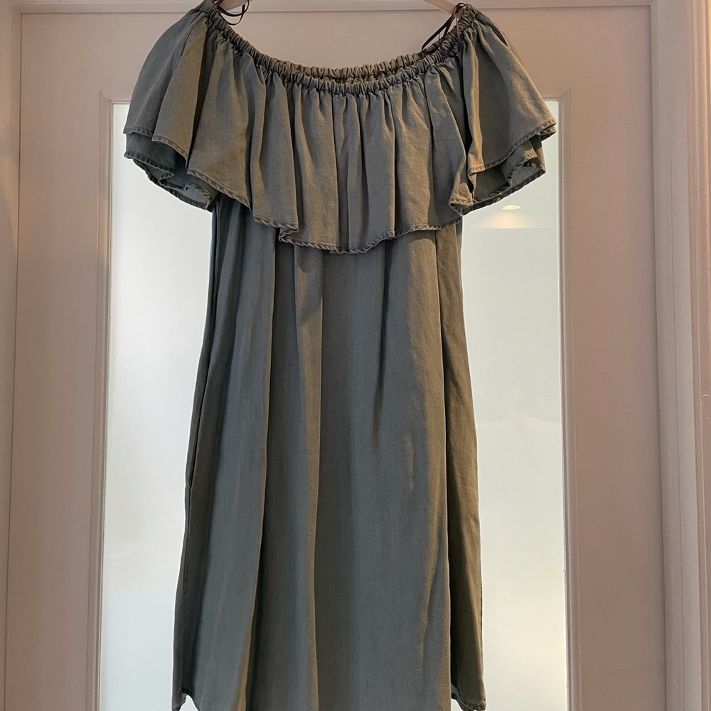 Zara chambray off-the-shoulder short dress - size XS